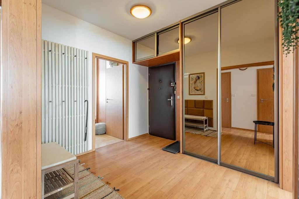 Duna Retreat: City Serenity 布拉迪斯拉发 外观 照片